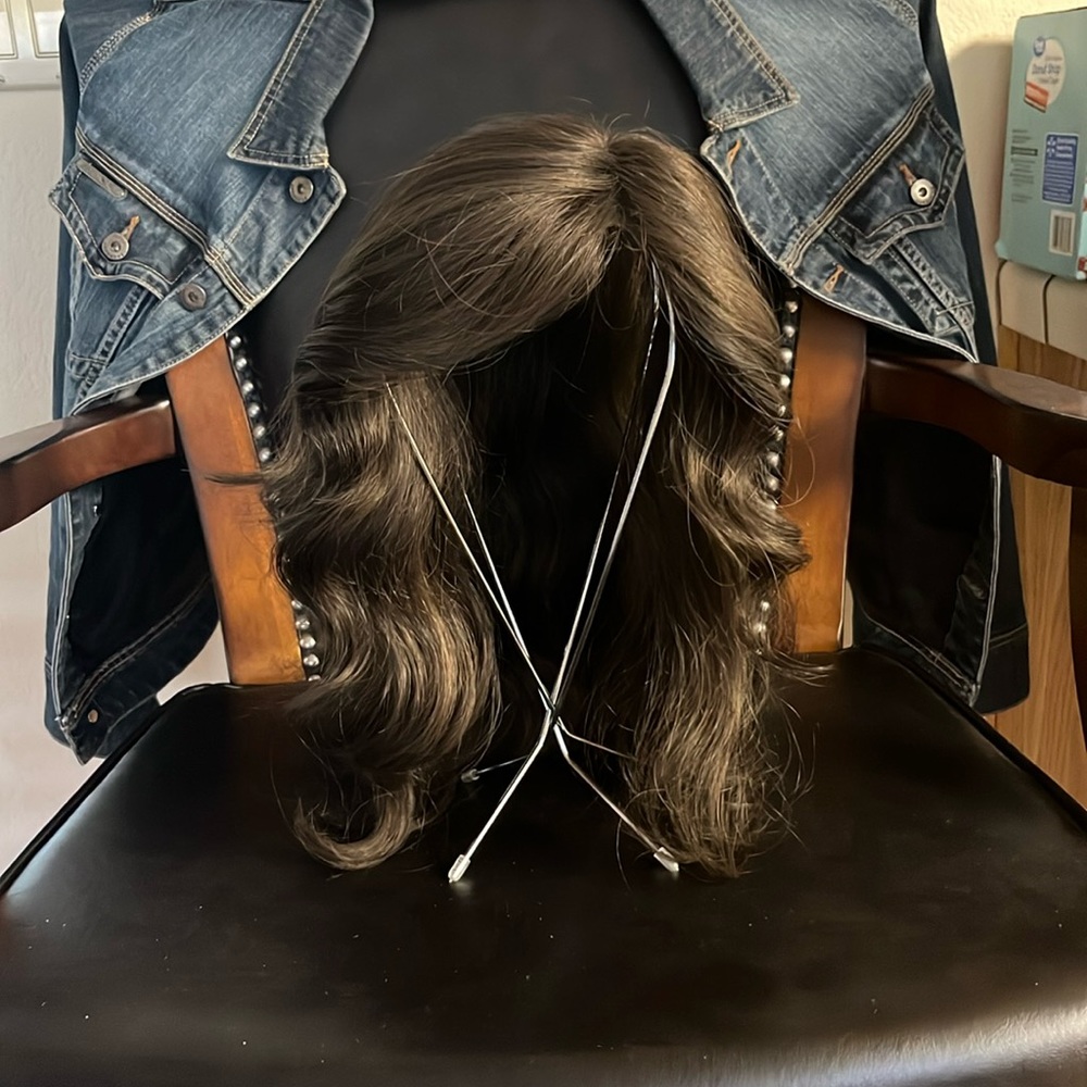 Beautiful hair topper wig